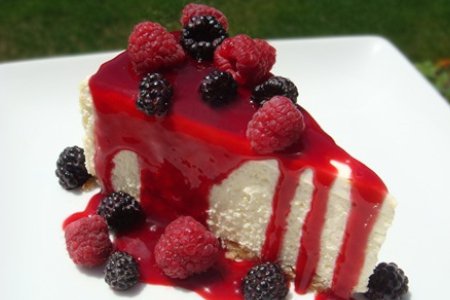 Cheese Cake served with Rasberry Sauce