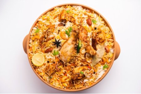 Lucknowi Murgh Biryani (GF)