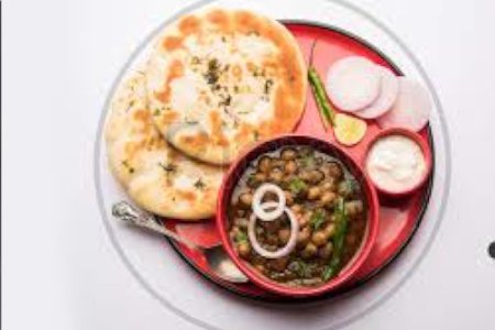 Amritsari Chole Kulche