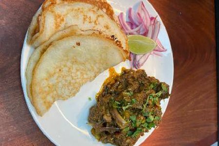 Mutton Liver Sukha With Appam (2pcs)