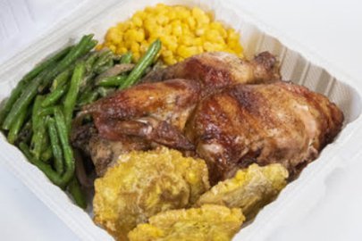 1/2 Chicken With 3 sides(Boxed Lunches)