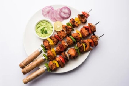 CHICKEN TIKKA