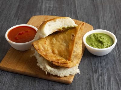 Samosa Pav