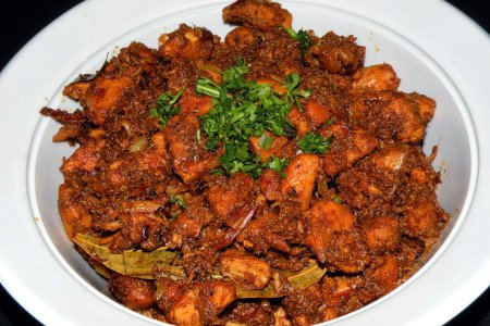 Chicken Sukka Varuaval