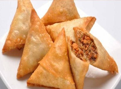 2 Piece Chicken Samosa