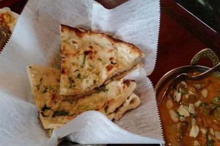 Olive Garlic Naan