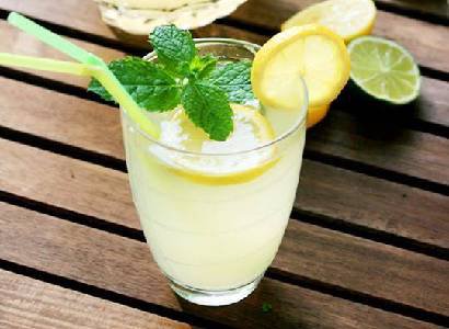 1. Mint Lemonade